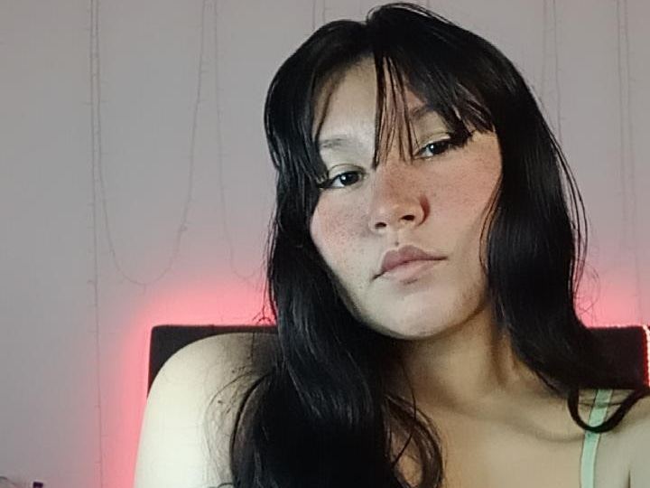 Image de profil du modèle de webcam Catalinababythx0