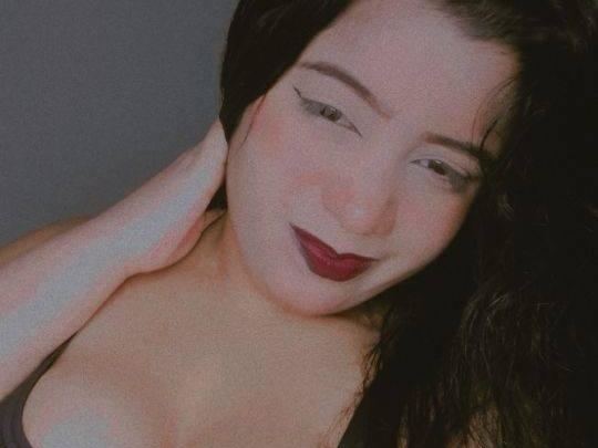 Image de profil du modèle de webcam MiichellGirlhot