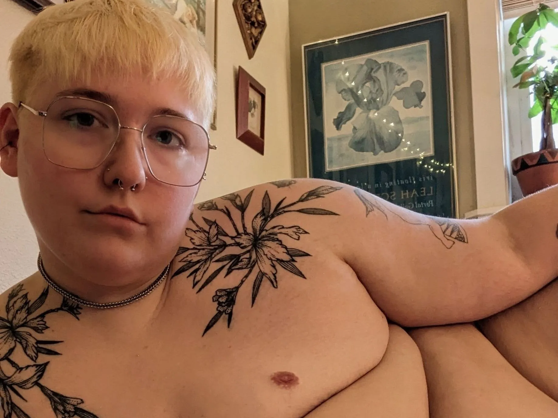 ErosAstra profilbild på webbkameramodell