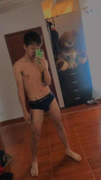 Performer imandrew18 Photo 6