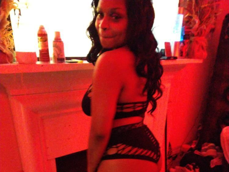 Imagen de perfil de modelo de cámara web de BluRemy