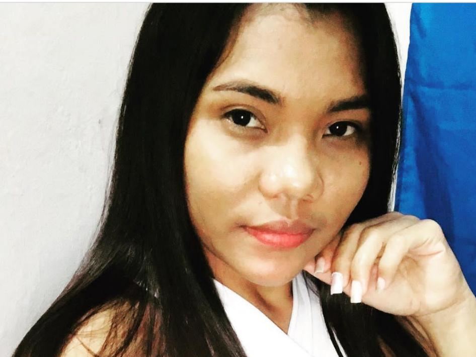 AlondraStonne profilbild på webbkameramodell