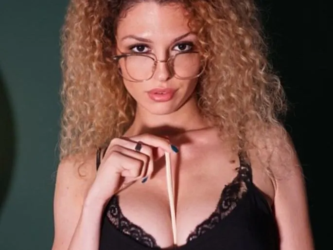 maddieXmay profielfoto van cam model