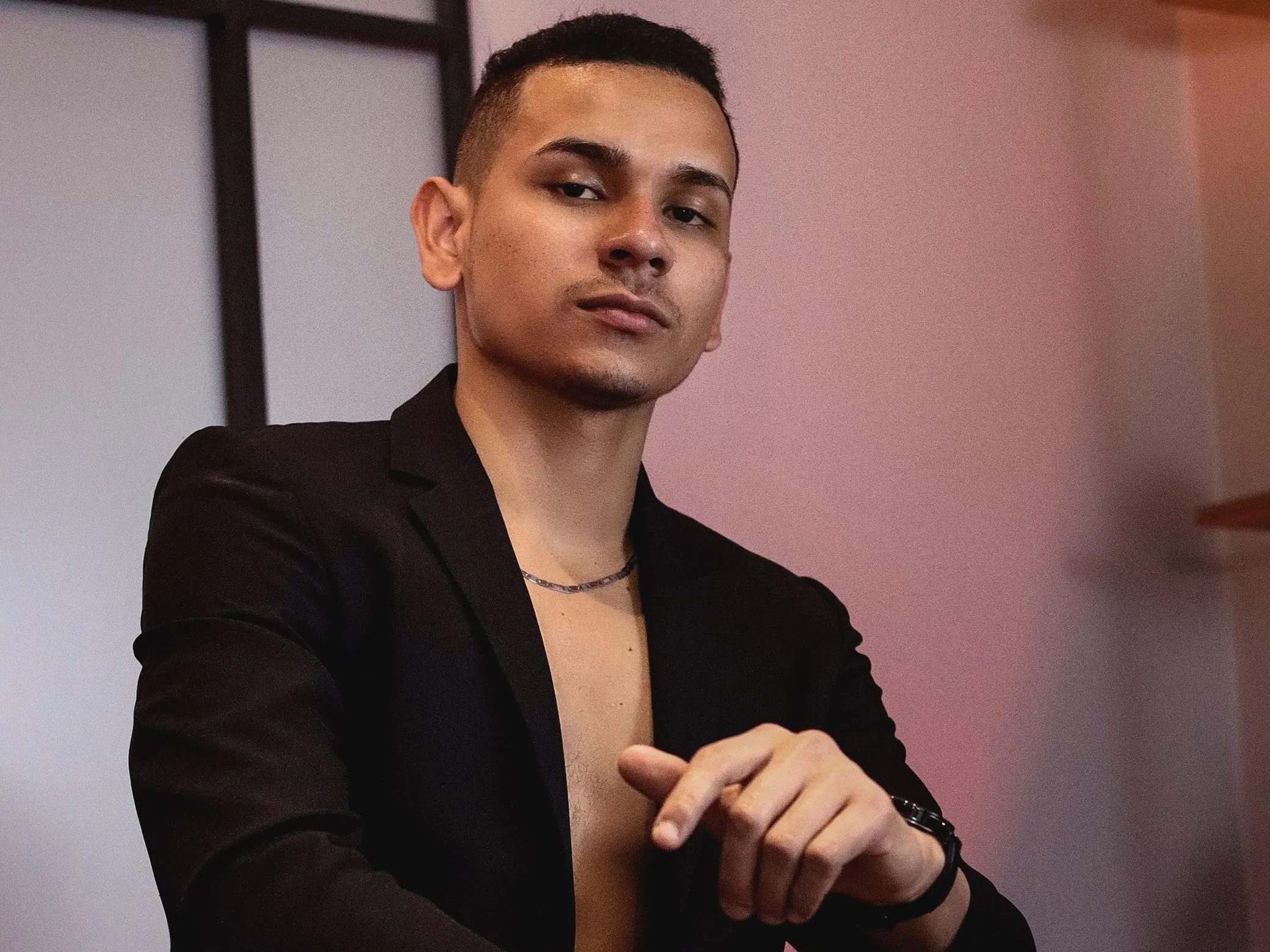 MaxAndrew profielfoto van cam model