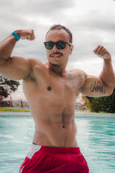 Darsteller AdesMcmiller Foto 3