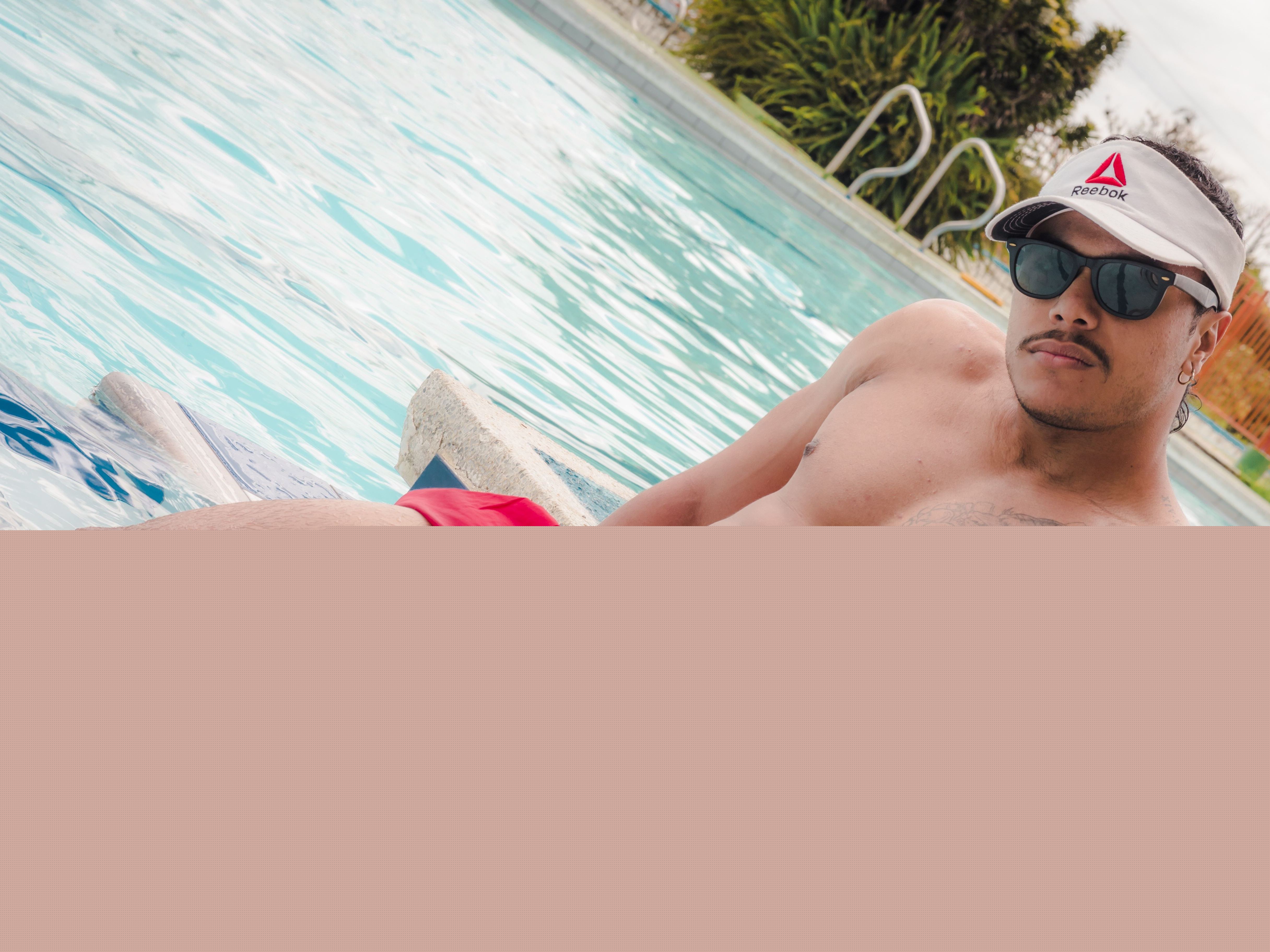 Foto de perfil de modelo de webcam de AdesMcmiller