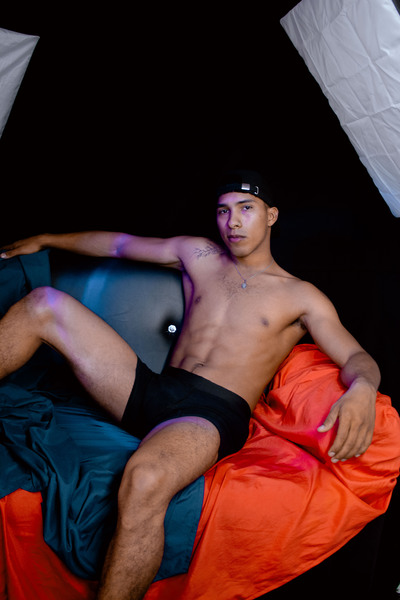 Performer MaxxxVega Photo 12