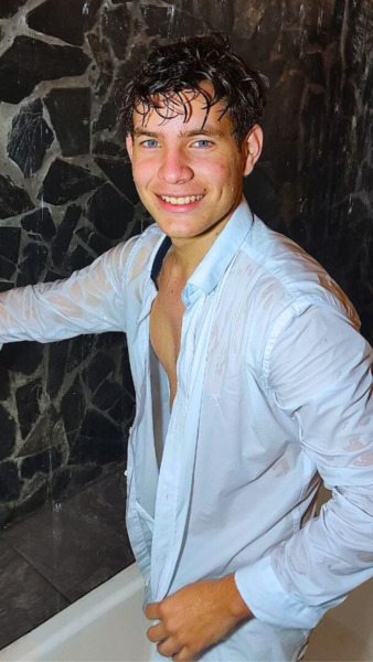 Intérprete AngeloFoster Foto 4