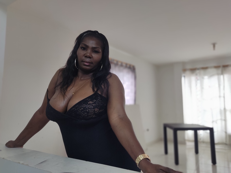 Performer CindyTitss Photo 4