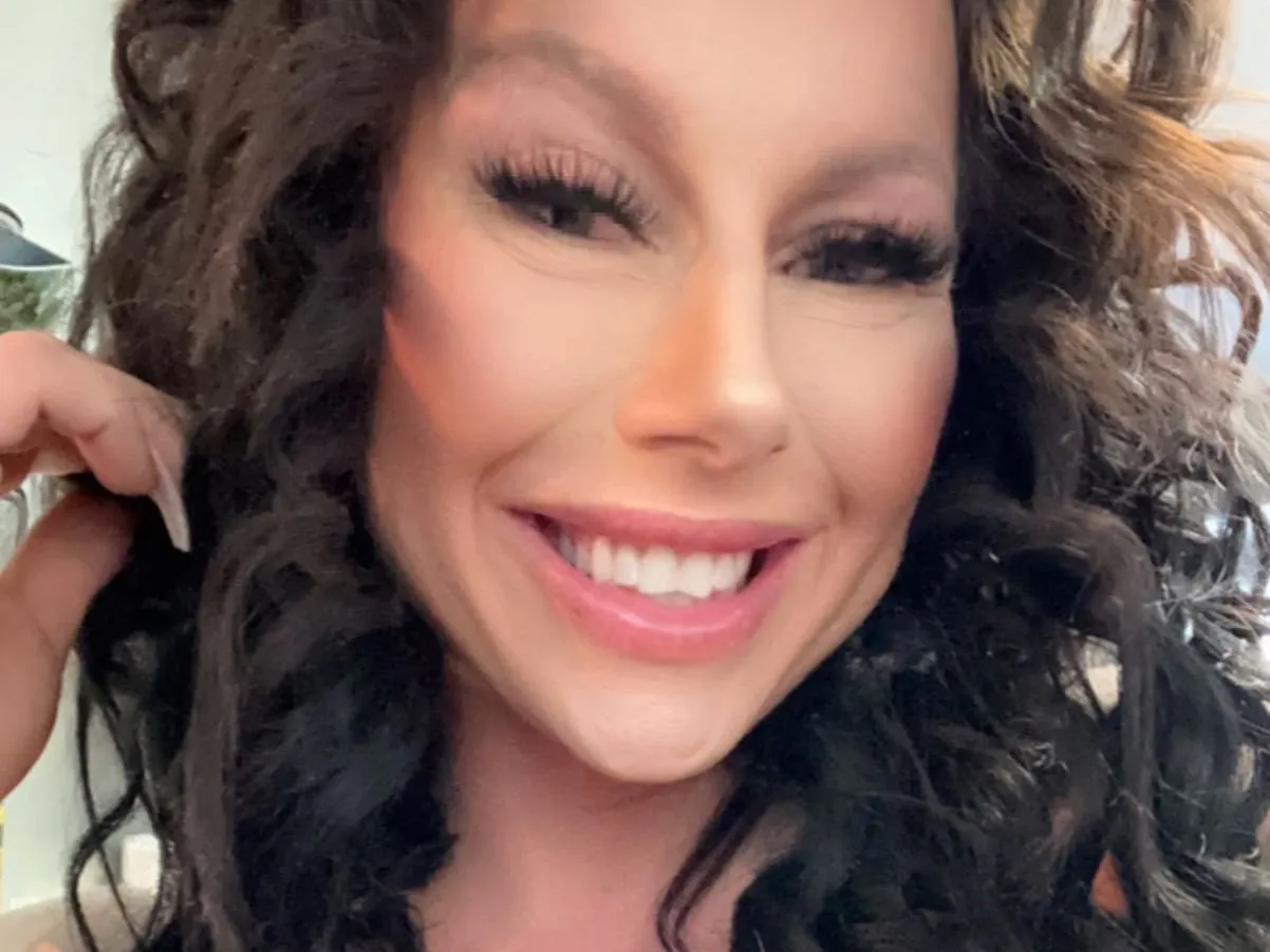 Image de profil du modèle de webcam LynnBlue84