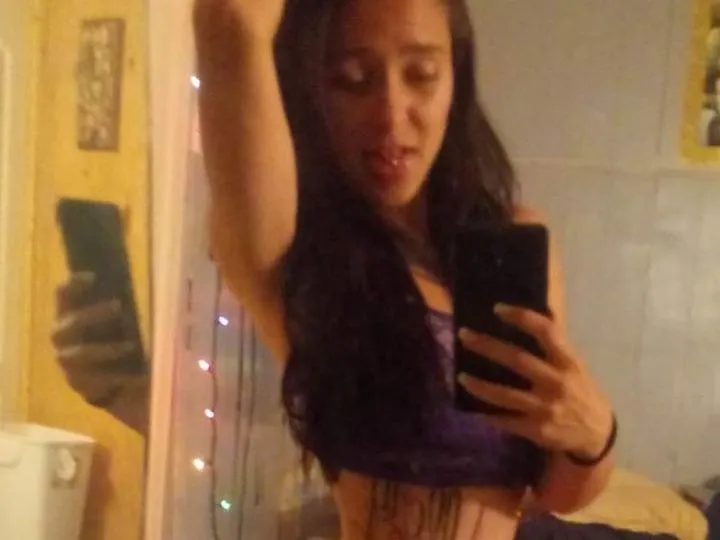 Image de profil du modèle de webcam LexiDubois