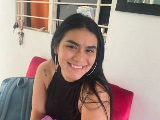 Imagen de perfil de modelo de cámara web de SexyHilarry69