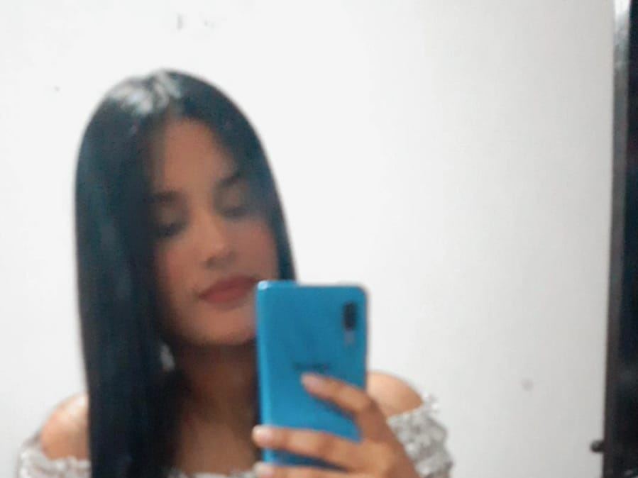 Foto de perfil de modelo de webcam de almajohnso