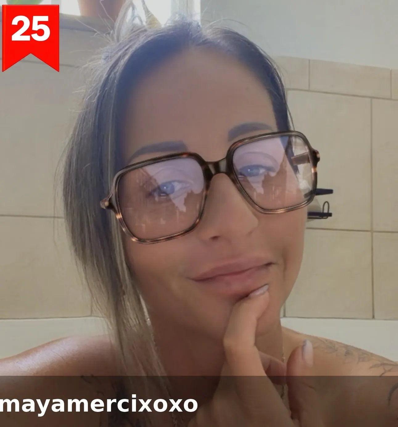 Interprete MayaMerciXoxo Foto 1