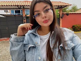 Image de profil du modèle de webcam AnnaHummer