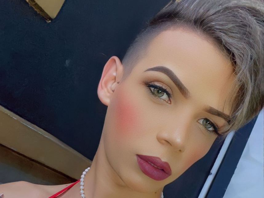 AikeSiren profilbild pÄ webbkameramodell