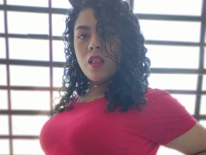 Imagen de perfil de modelo de cámara web de AnahyScot