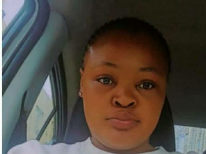 Image de profil du modèle de webcam CURLYBEAMX