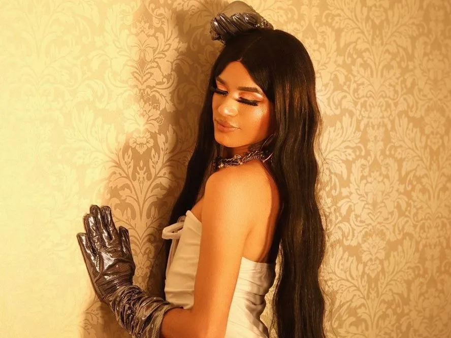 Anngel18 profilbild på webbkameramodell