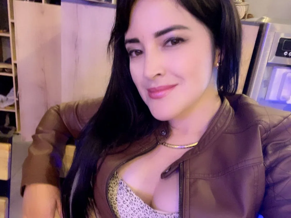 Image de profil du modèle de webcam MiaaBellos
