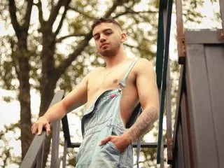 Imagen de perfil de modelo de cámara web de MichaelMagno