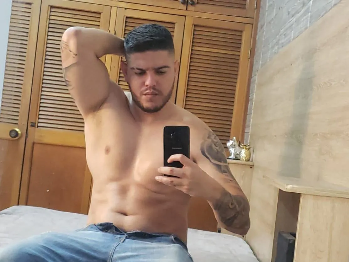 MaximoEthan profielfoto van cam model