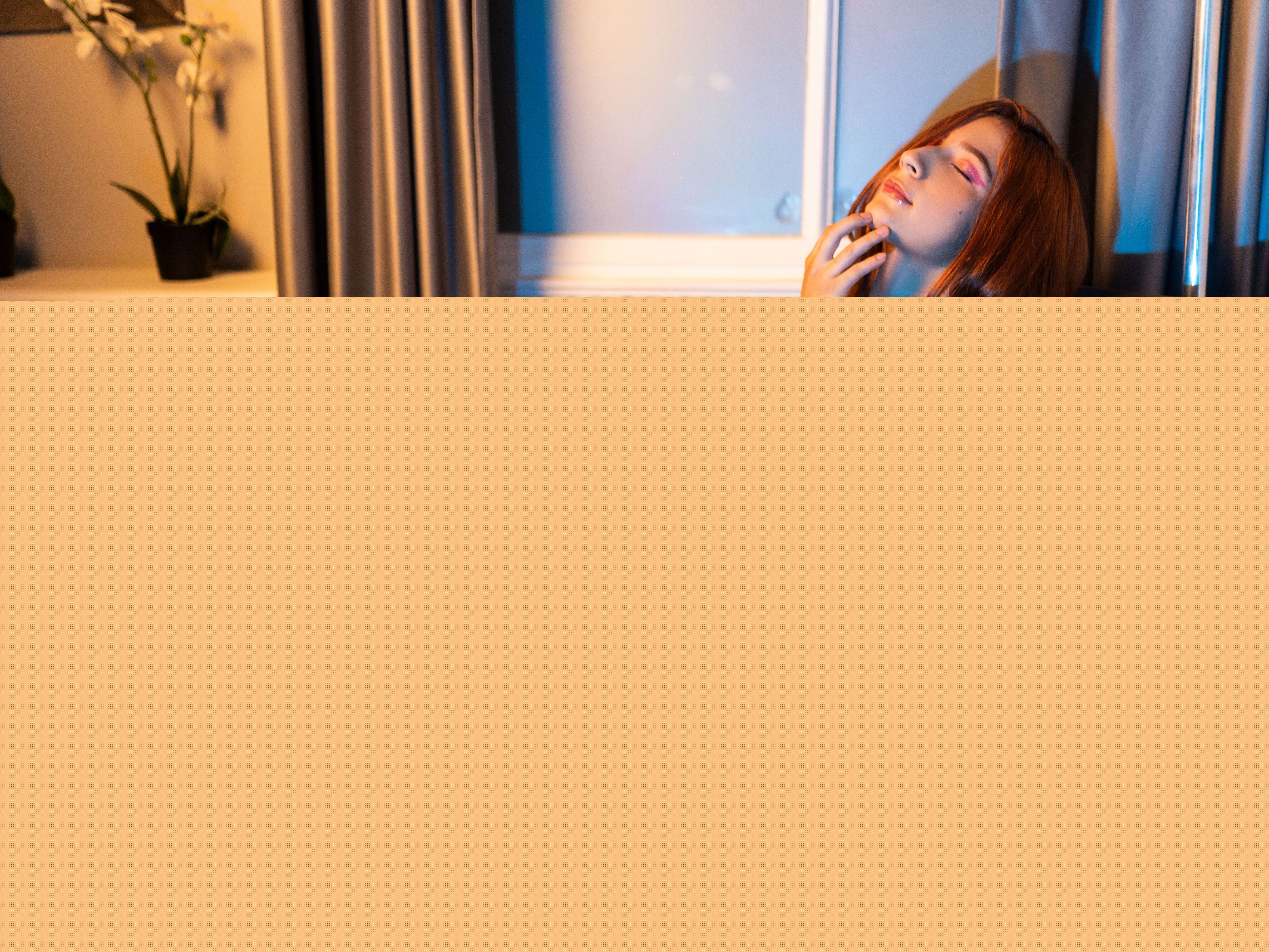 EmaaBroown profilbild på webbkameramodell