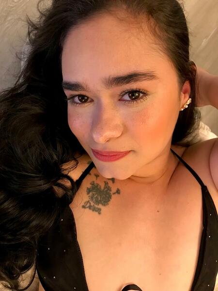 Performer EmaCross Photo 4