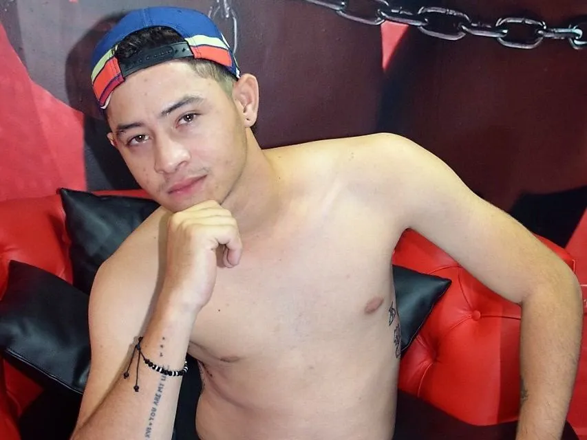 Profilbilde av tayrone777 webkamera modell