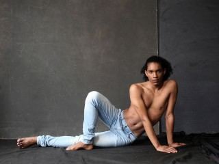 SwitchLioXO profielfoto van cam model