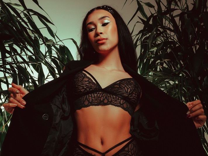 Imagen de perfil de modelo de cámara web de ApriilSum