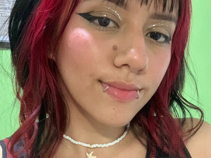 Image de profil du modèle de webcam NaomiSweet31