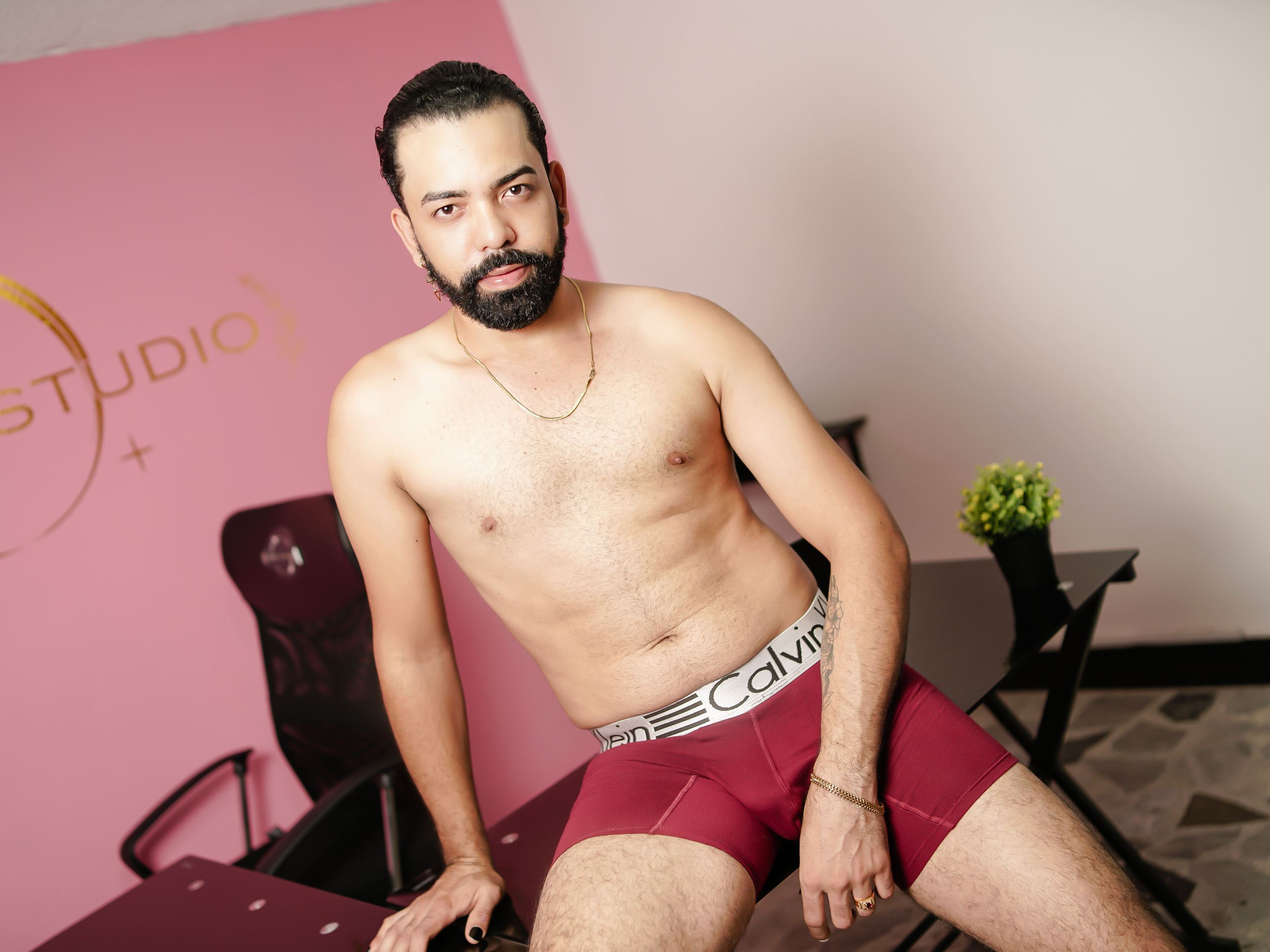 ThomasPhillips profielfoto van cam model