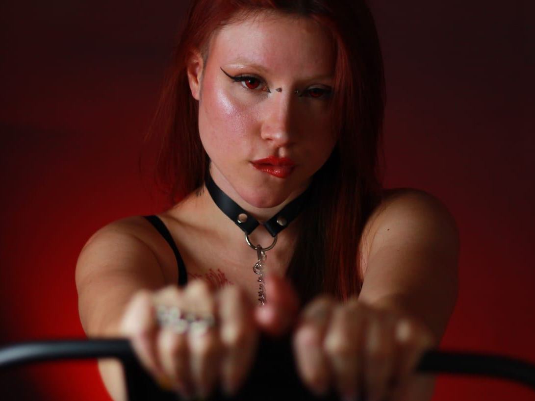 LucyGallagher cam model profile picture