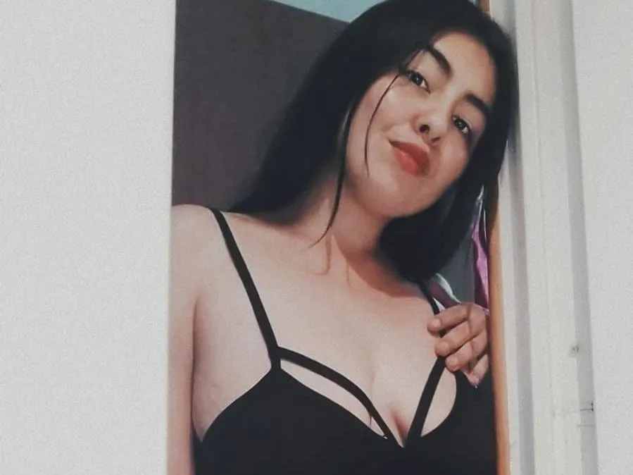 Anahii18 profielfoto van cam model