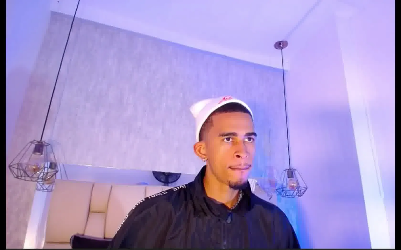 Artiest Travis70 Video 1