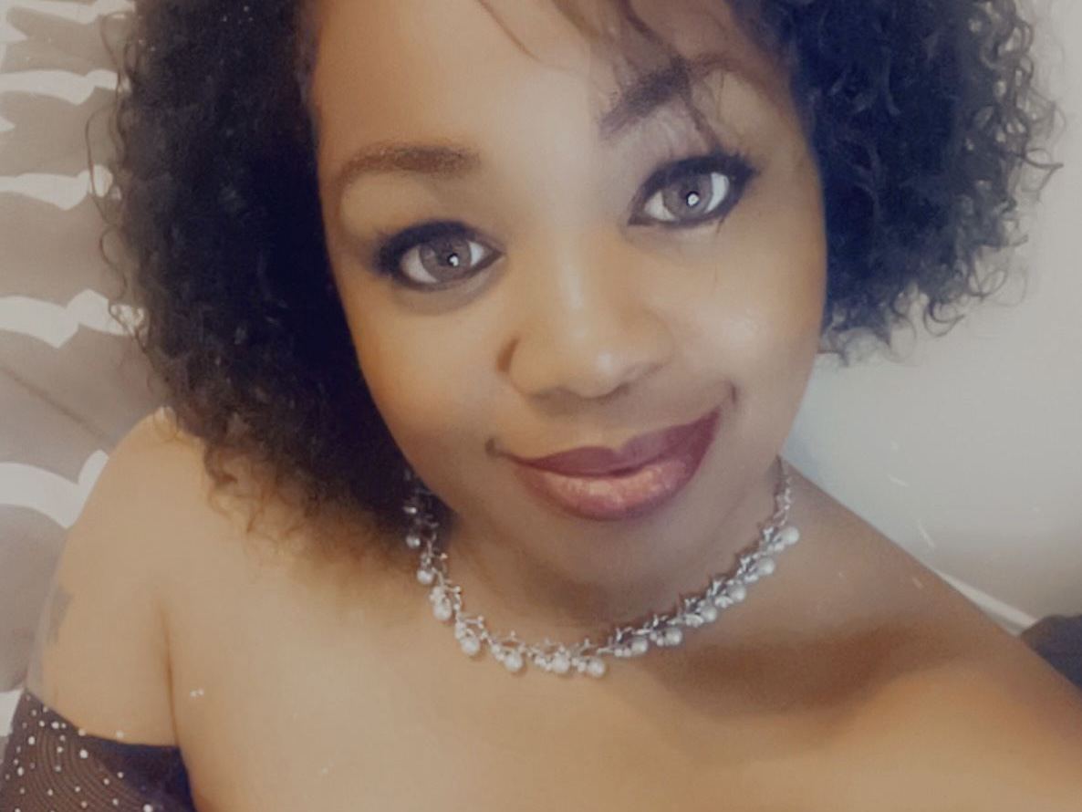 Foto de perfil de modelo de webcam de Laurenbaddie