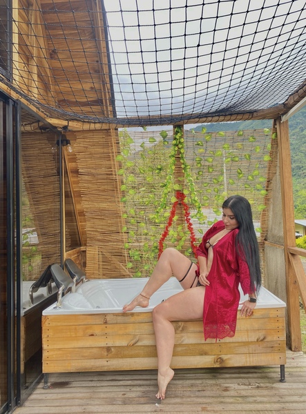 Intérprete AbrilRousse Foto 10