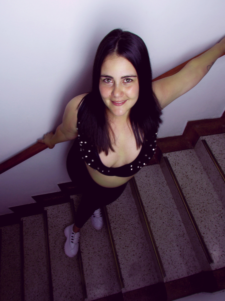 Performer MelissaTomphson Photo 7