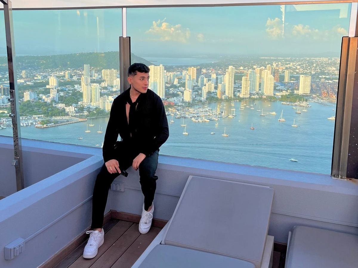 MathewCarter cam model profile picture