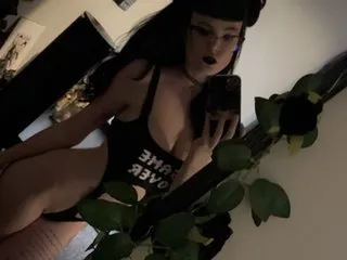 Imagen de perfil de modelo de cámara web de BettiePainXO