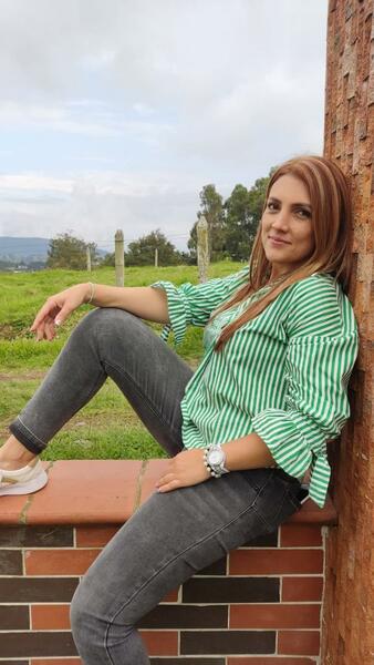 Interprete CoraBasilio Foto 2