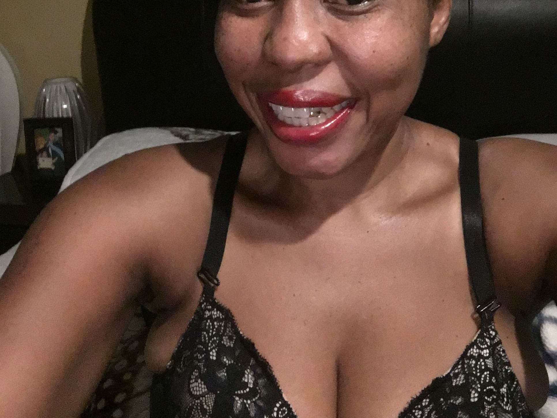 Hotbigboos4You profielfoto van cam model
