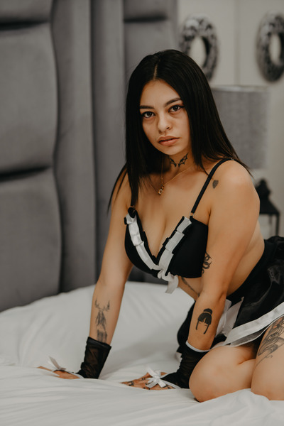 Performer IsabeelaSaenz Photo 10