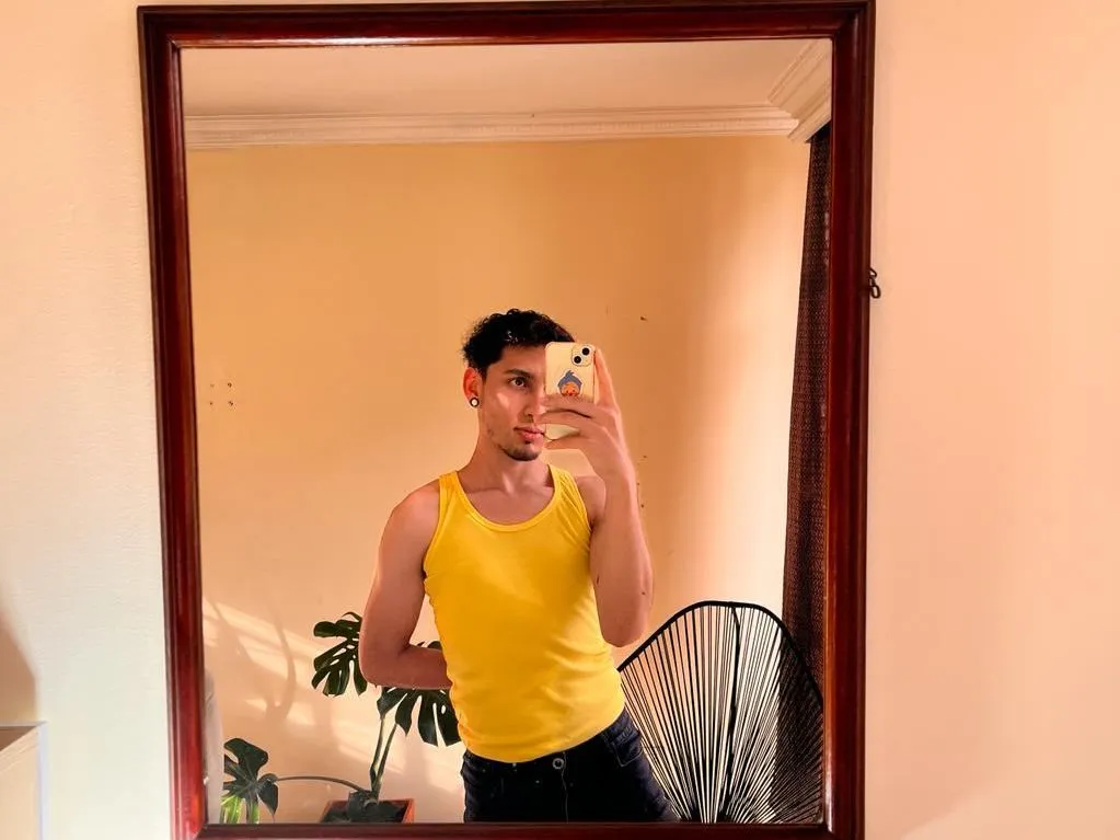 DonnyCuervo Profilbild des Cam-Modells
