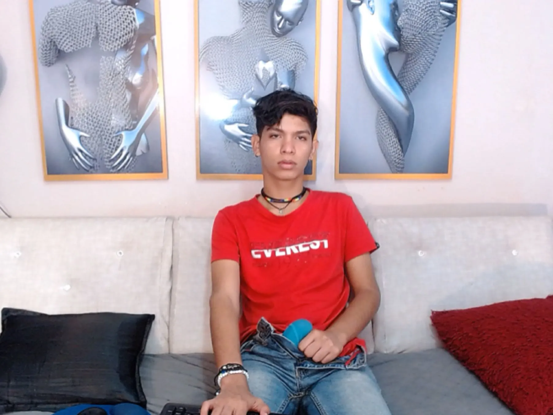 Image de profil du modèle de webcam CrazyDirtiBabi