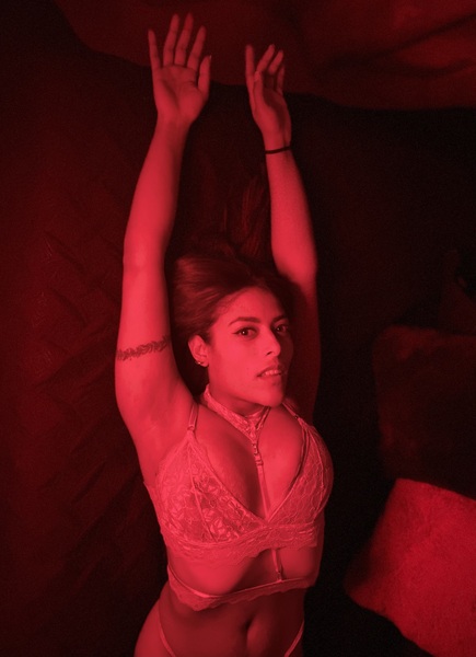 Interprete Darawine Foto 3