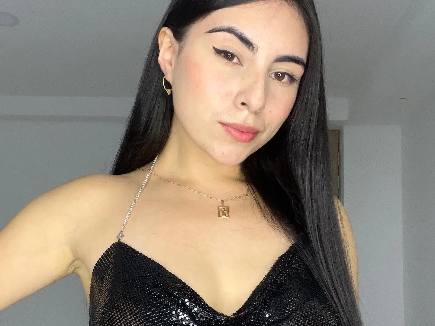 NicolleJuicy immagine del profilo del modello di cam
