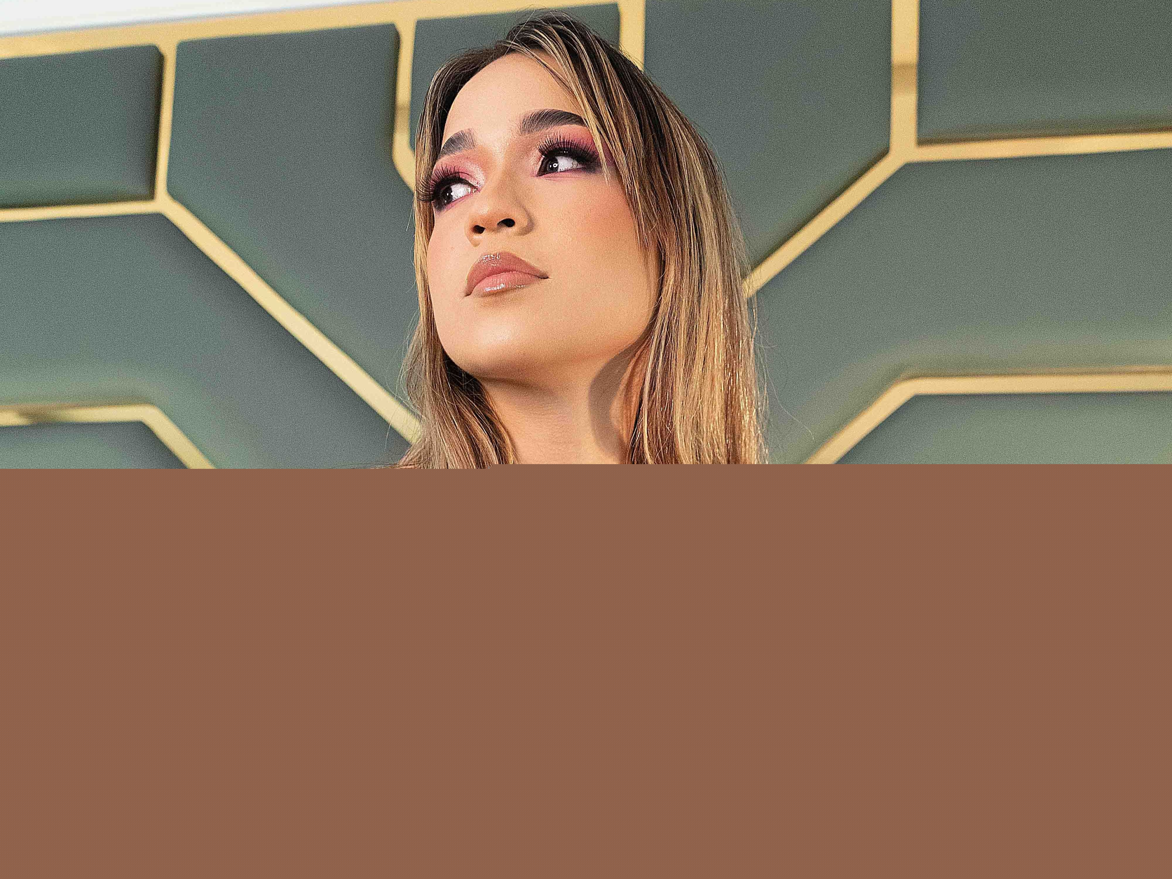 ValerieMiller18 profilbild på webbkameramodell