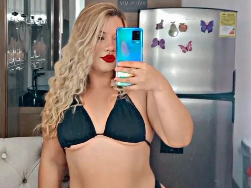 AnahiiSmith profielfoto van cam model